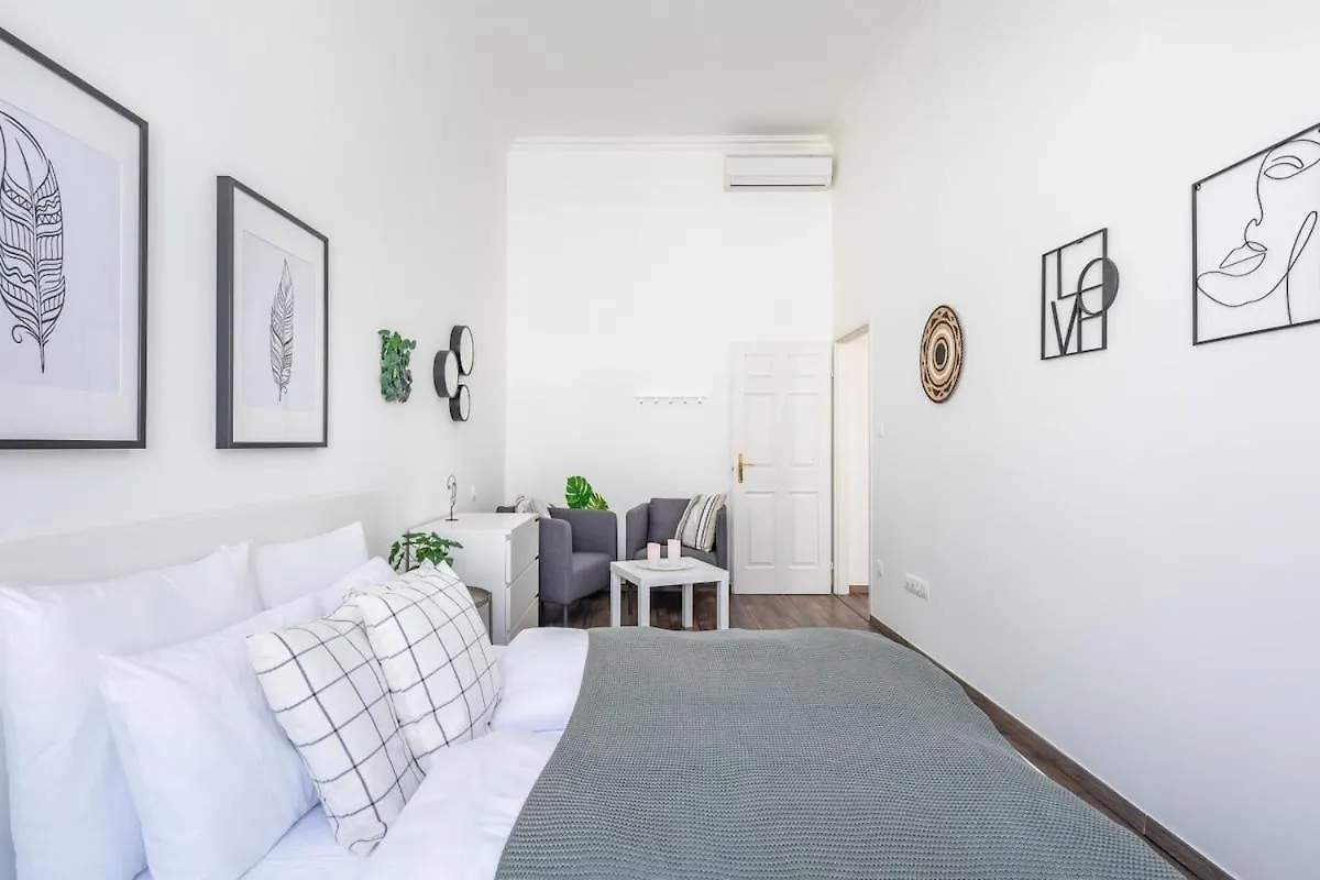 Fresh Cosy Style - Central Location Budapest Apartment
